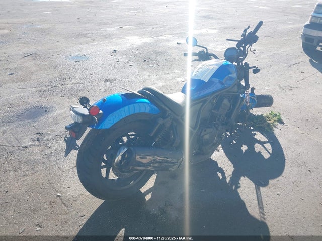 2024 HONDA CMX1100 JH2SC830XRK300860 Photo 3