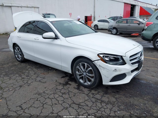 2015 MERCEDES-BENZ C 300 55SWF4JB3FU089118