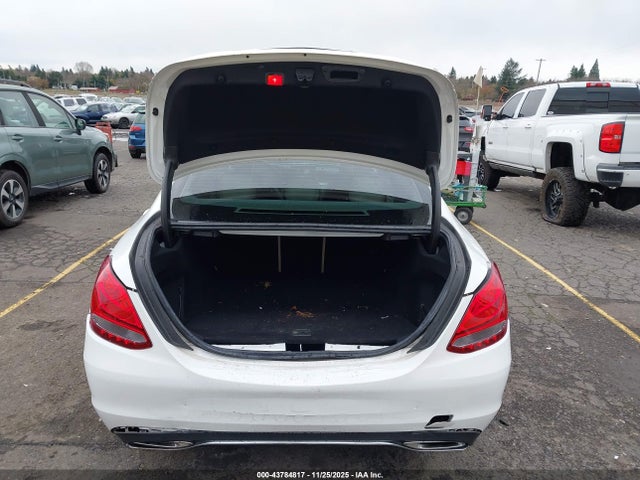 Mercedes-Benz C 300 2015 55SWF4JB3FU089118 Image 17