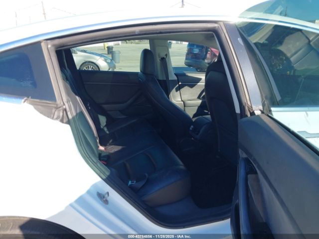 2020 TESLA MODEL 3 5YJ3E1EA0LF476809 Photo 7