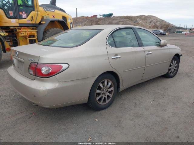 2003 LEXUS ES 300 JTHBF30G335038463 Photo 3