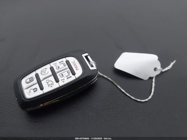 2020 CHRYSLER VOYAGER 2C4RC1DG9LR157841 Photo 10