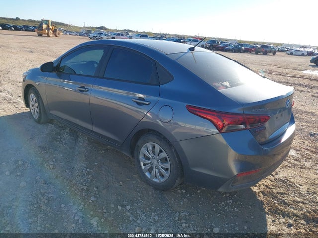 2020 HYUNDAI ACCENT 3KPC24A65LE126402 Photo 2