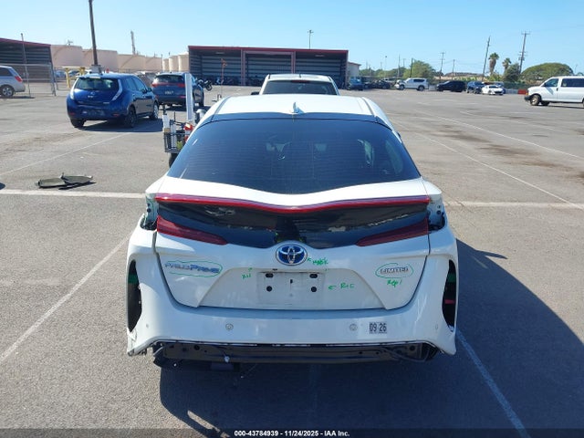 JTDKARFP3L3147219 Toyota Prius Prime Limited