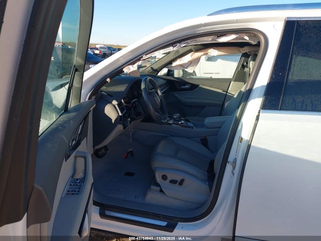 2019 AUDI Q7 WA1VAAF71KD034046 Photo 4