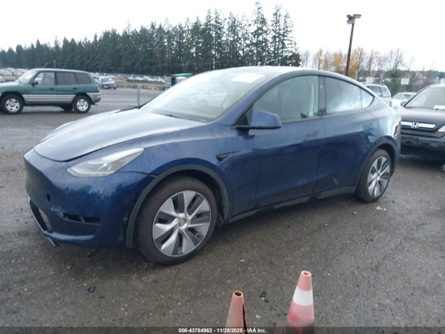 2023 TESLA MODEL Y 7SAYGDEE2PF922441 Photo 1