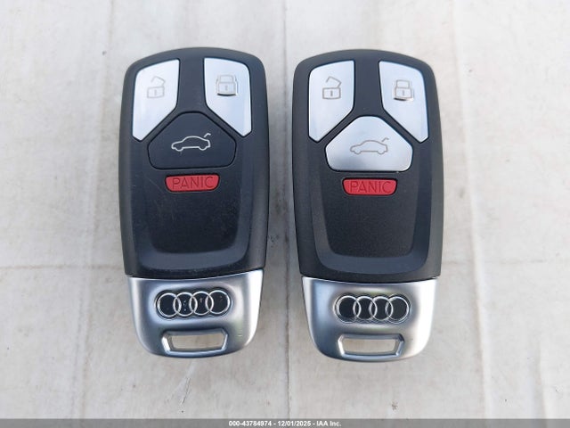 2017 AUDI A4 WAUANAF48HN002712 Photo 10