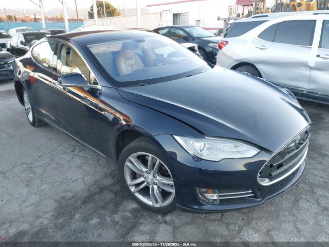 2013 TESLA MODEL S 5YJSA1CG0DFP05036