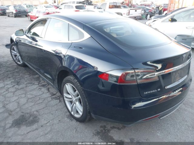 2013 TESLA MODEL S 5YJSA1CG0DFP05036 Photo 2
