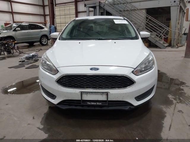 1FADP3K29JL207280 Ford FOCUS SE