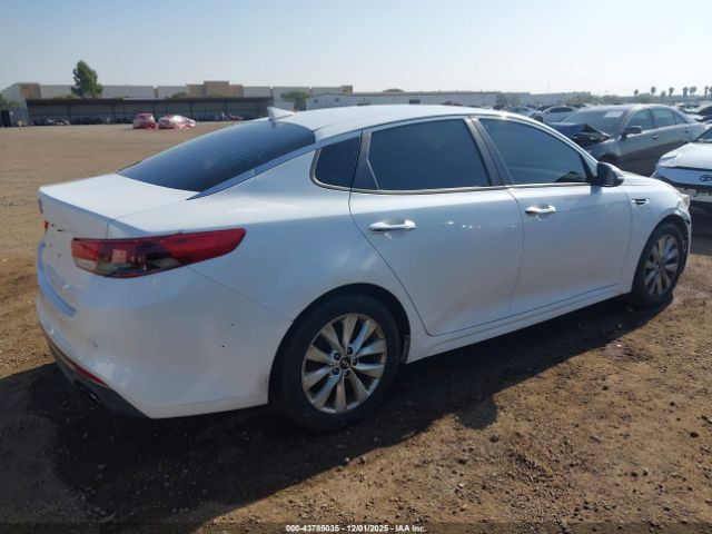 2018 KIA OPTIMA 5XXGT4L35JG265399 Photo 3