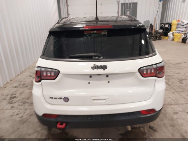 Jeep Compass Trailhawk 4x4 2019 3C4NJDDB0KT856572 Image 16