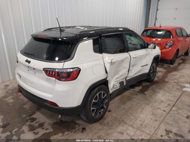 Jeep Compass Trailhawk 4x4 2019 3C4NJDDB0KT856572 Image 4