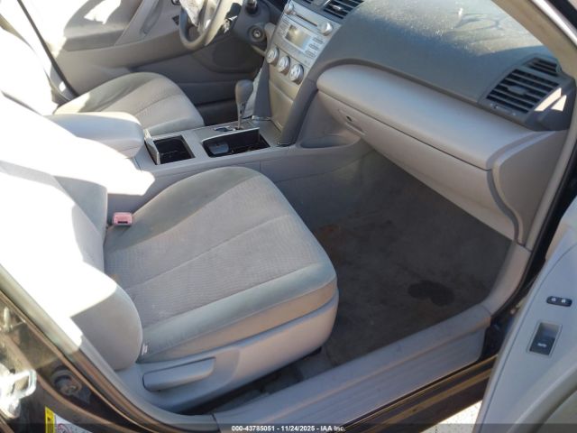 2011 TOYOTA CAMRY 4T1BF3EK7BU746441 Photo 4