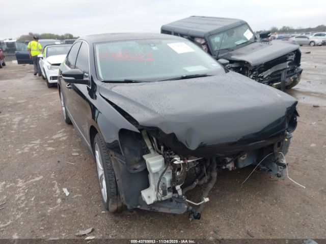 2015 VOLKSWAGEN PASSAT 1VWBV7A35FC088558