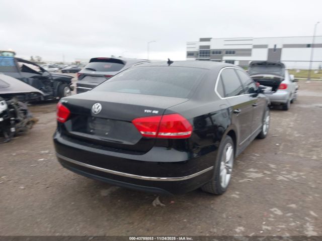2015 VOLKSWAGEN PASSAT 1VWBV7A35FC088558 Photo 3