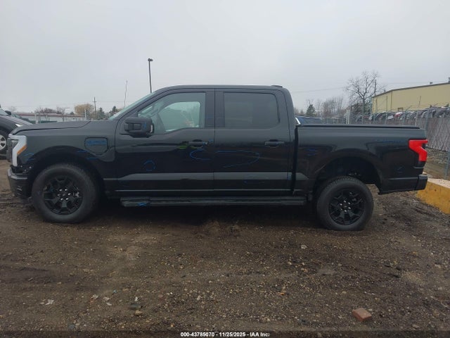 1FTVW3LK0SWG16364 Ford F-150 Lightning Xlt