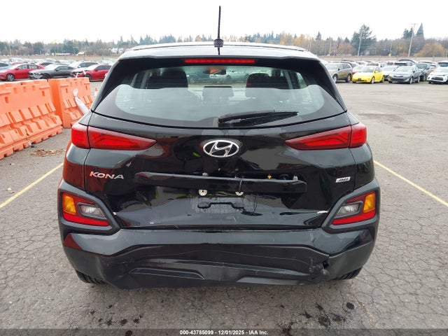 KM8K1CAA6MU685811 Hyundai Kona Se