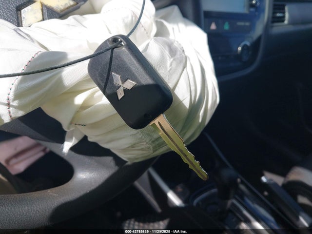 2018 MITSUBISHI OUTLANDER JA4AZ3A35JZ053823 Photo 10