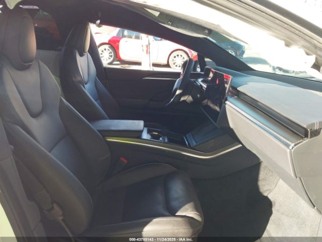 2022 TESLA MODEL X 7SAXCBE63NF339183 Photo 4