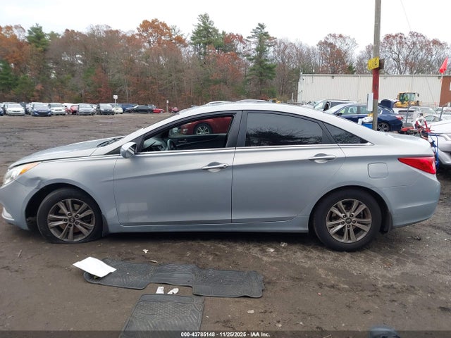 43785148 :رقم المزاد ، 5NPEB4AC6DH564325 vin ، 2013 Hyundai Sonata Gls مزاد بيع