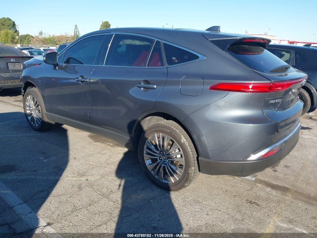 Toyota Venza Limited 2024 JTEAAAAH7RJ157071 Image 3