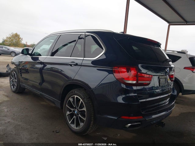 2017 BMW X5 EDRIVE 5UXKT0C37H0V97759 Photo 2