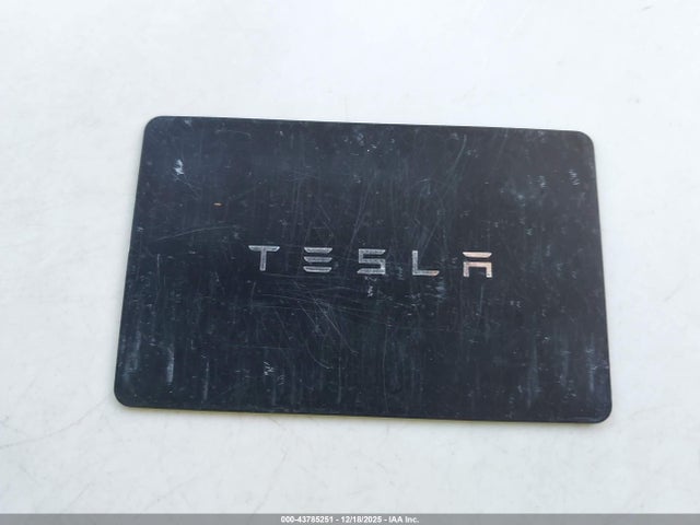 2021 TESLA MODEL 3 5YJ3E1EA2MF994860 Photo 10
