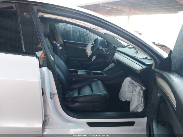 2021 TESLA MODEL 3 5YJ3E1EA2MF994860 Photo 4