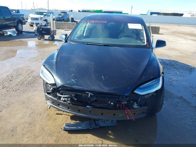 2017 TESLA MODEL X 5YJXCBE25HF044939 Photo 5