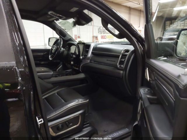 2020 RAM 1500 1C6SRFHT8LN183923 Photo 4