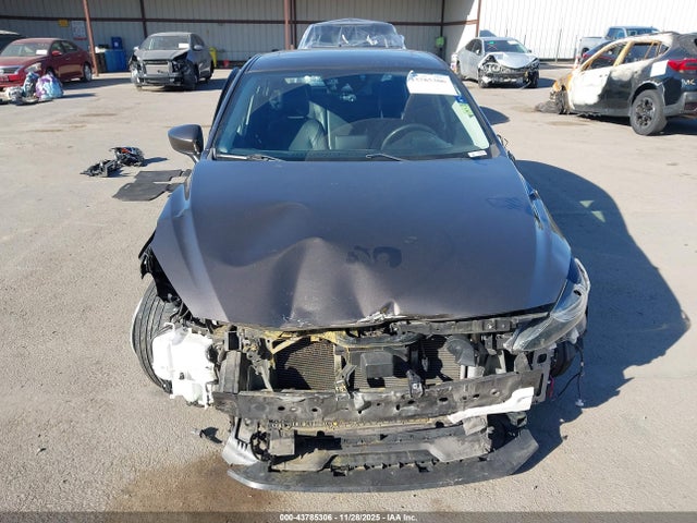 JM1BM1M36E1116912 Mazda Mazda3 S Grand Touring
