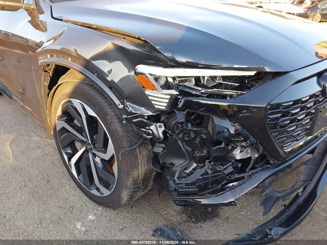 2024 AUDI Q8 E-TRON WA15AAGE7RB055275 Photo 5