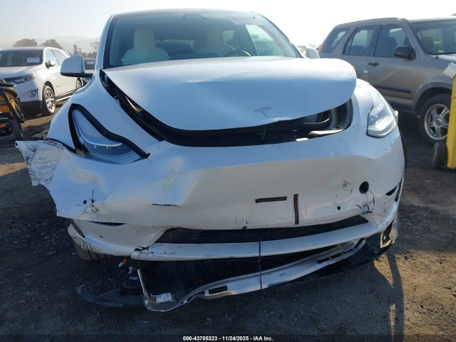 2020 TESLA MODEL Y 5YJYGDEE4LF019232 Photo 5