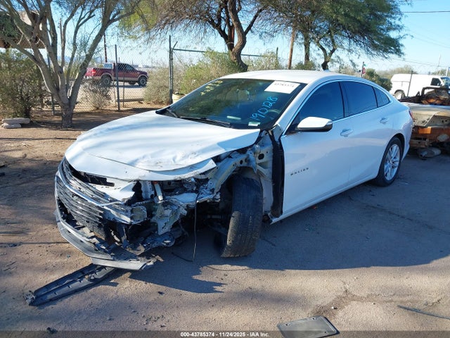 1G1ZE5STXHF190128 Chevrolet MALIBU 1LT