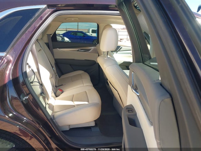 2021 CADILLAC XT5 1GYKNCRSXMZ201870 Photo 7