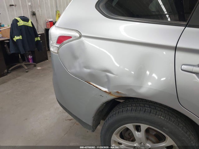 2014 MITSUBISHI OUTLANDER JA4AZ3A38EZ020126 Photo 5