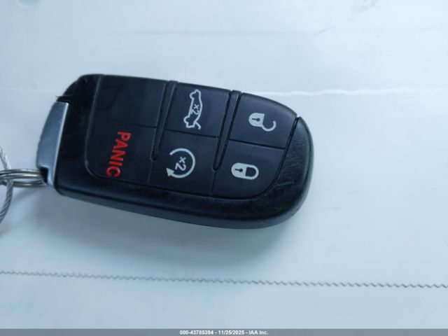 2021 CHRYSLER 300 2C3CCABG8MH570984 Photo 10