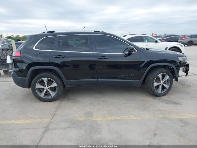 1C4PJMDX8KD460593 Jeep Cherokee