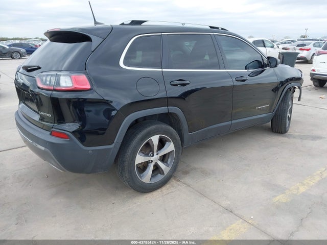 1C4PJMDX8KD460593 Jeep Cherokee