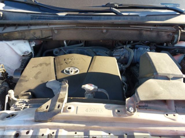 2019 TOYOTA HIGHLANDER 5TDYZRFH2KS337067 Photo 9