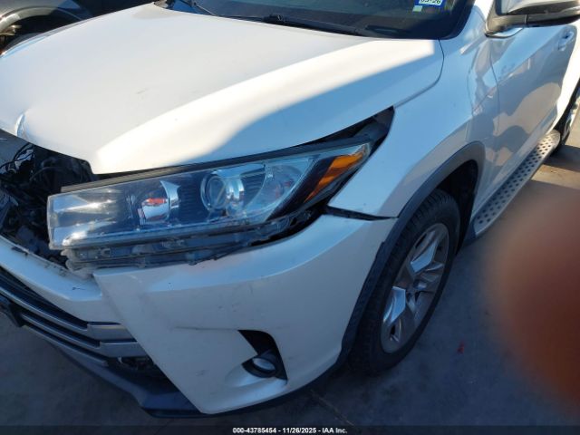 2019 TOYOTA HIGHLANDER 5TDYZRFH2KS337067 Photo 5