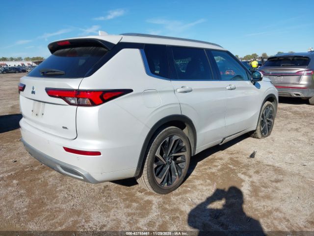 2023 MITSUBISHI OUTLANDER JA4J3VA81PZ018648 Photo 3
