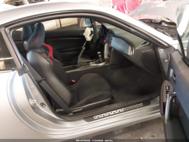 2015 SCION FR-S JF1ZNAA16F9705207 Photo 4