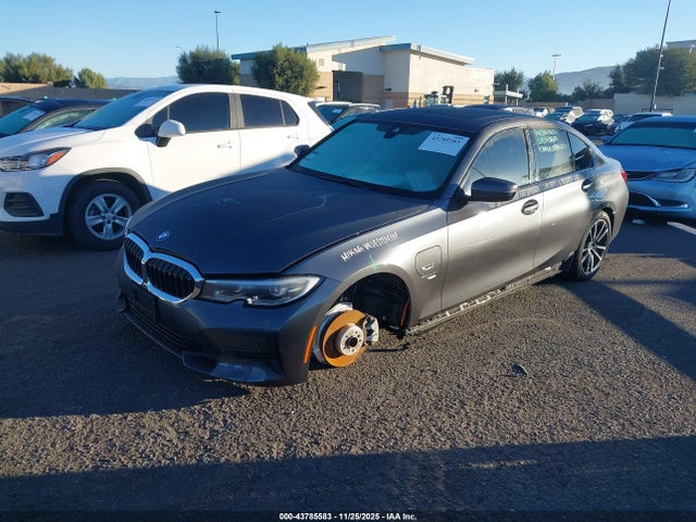 3MW5P7J0XN8C65365 BMW 3 Series 330e