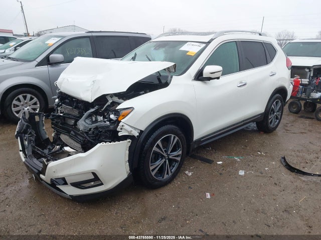 2017 Nissan Rogue Sl მანქანა იყიდება აუქციონზე, vin: 5N1AT2MVXHC833498, აუქციონის ნომერი: 43785590