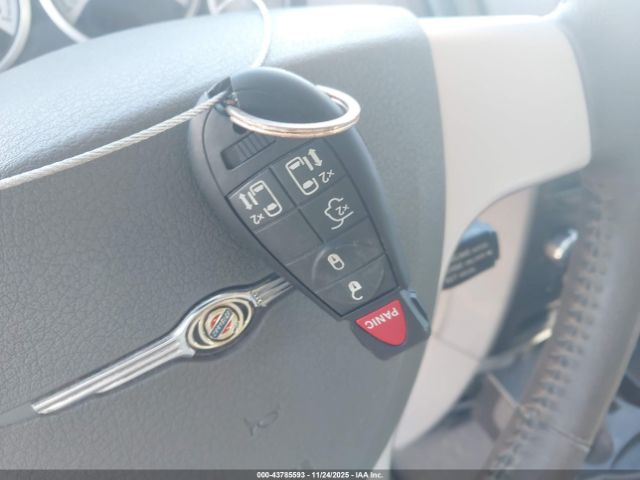 2008 CHRYSLER TOWN & COUNTRY 2A8HR54P98R657225 Photo 10