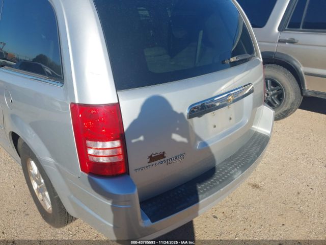 2008 CHRYSLER TOWN & COUNTRY 2A8HR54P98R657225 Photo 5