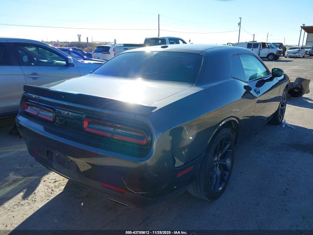 2021 DODGE CHALLENGER 2C3CDZAG0MH646064 Photo 3