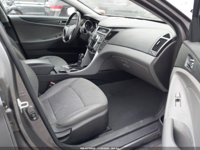 2011 HYUNDAI SONATA 5NPEC4AC3BH049213 Photo 4